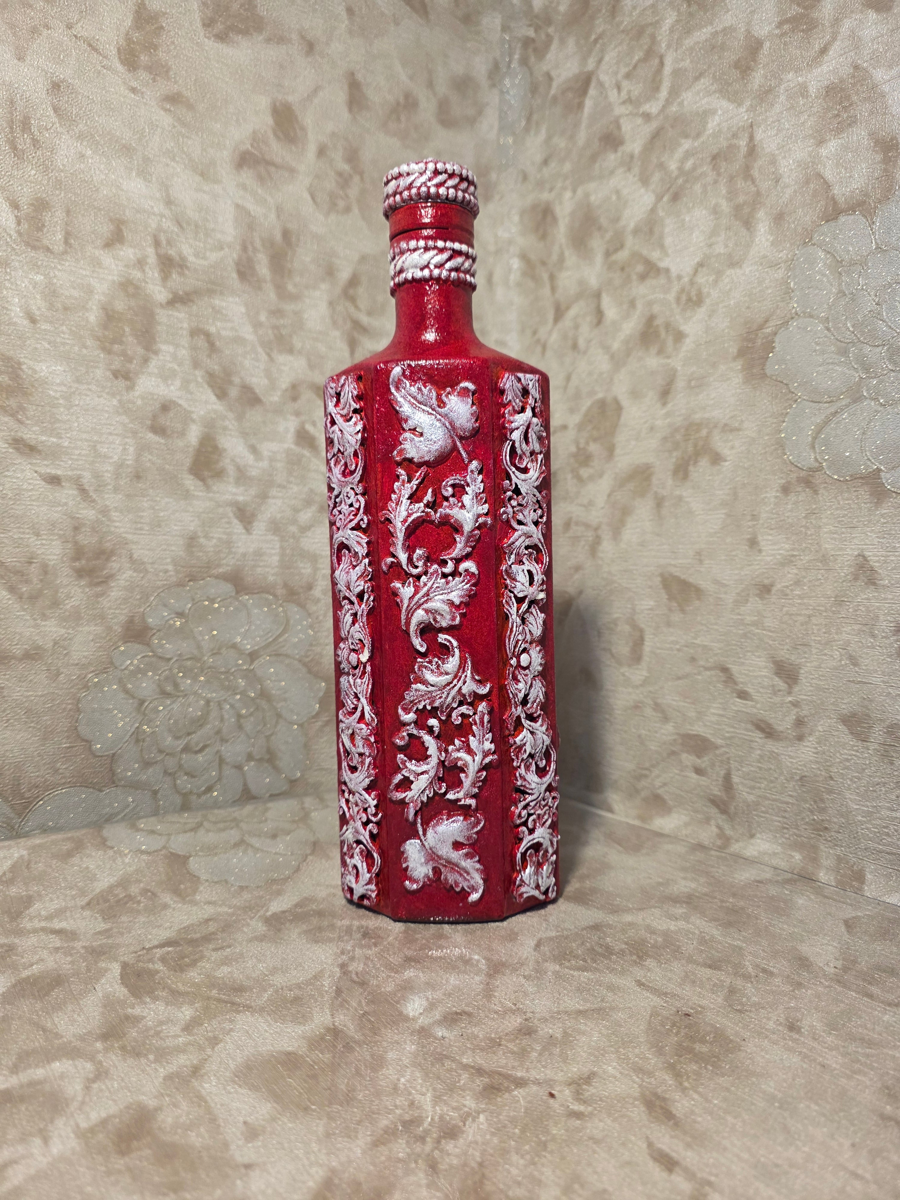 Decorated Bottle - Burgundy Red with Grape Leaves 3D Baroque 800ml (27oz) 32cm (12.6in)