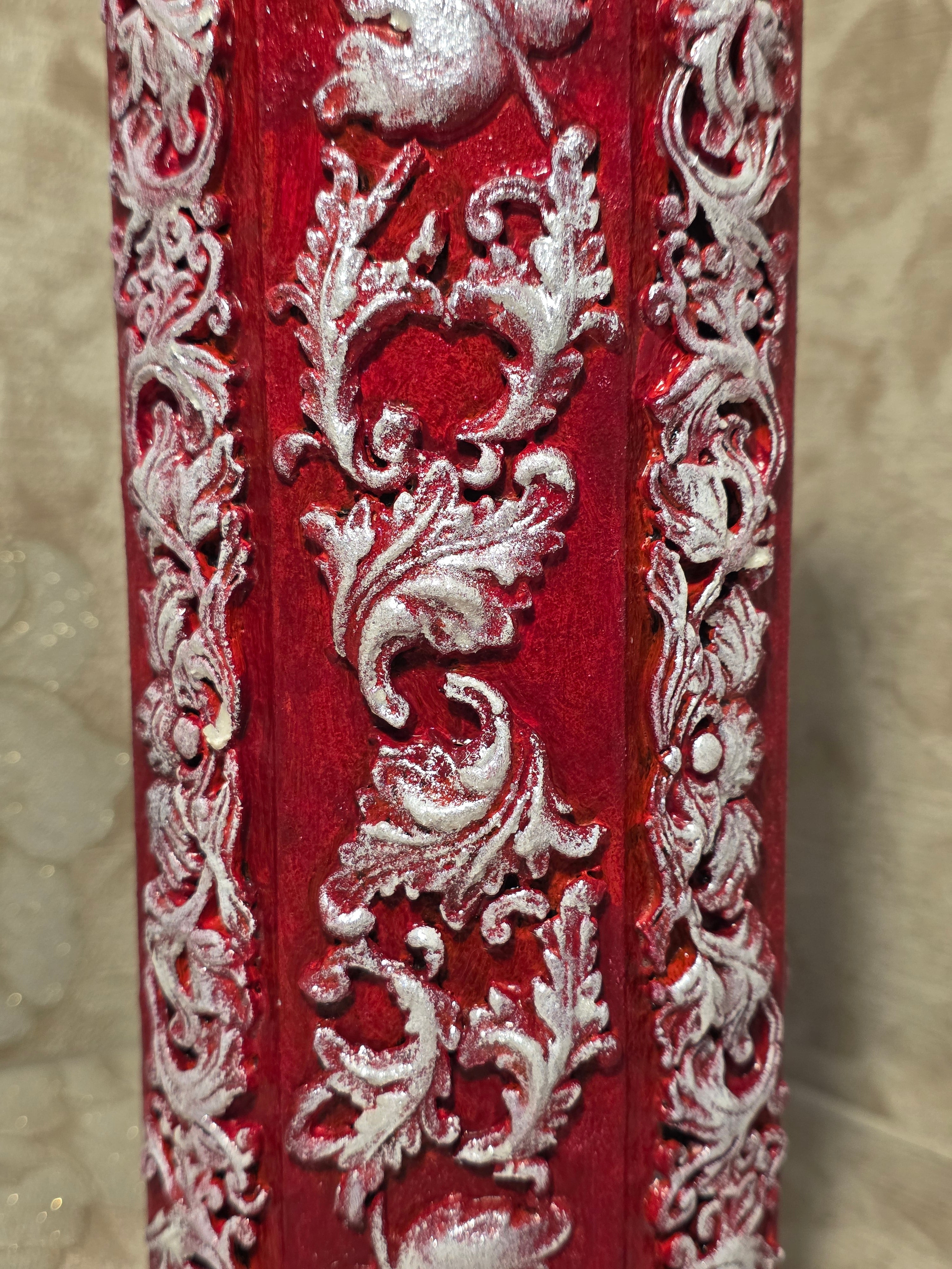 Decorated Bottle - Burgundy Red with Grape Leaves 3D Baroque 800ml (27oz) 32cm (12.6in)