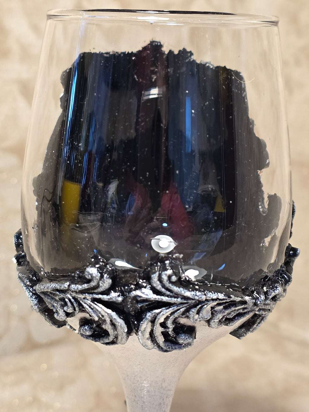 Gothic Wine Glass - Black Baroque Portrait 370ml (12.5oz) 21cm (8.3in)