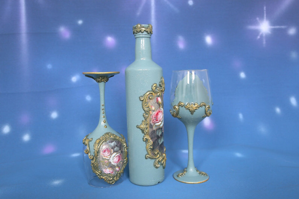 Royal Mint Green Rose Wine Set - Handcrafted Bottle with Crown & 2 Champagne Glasses