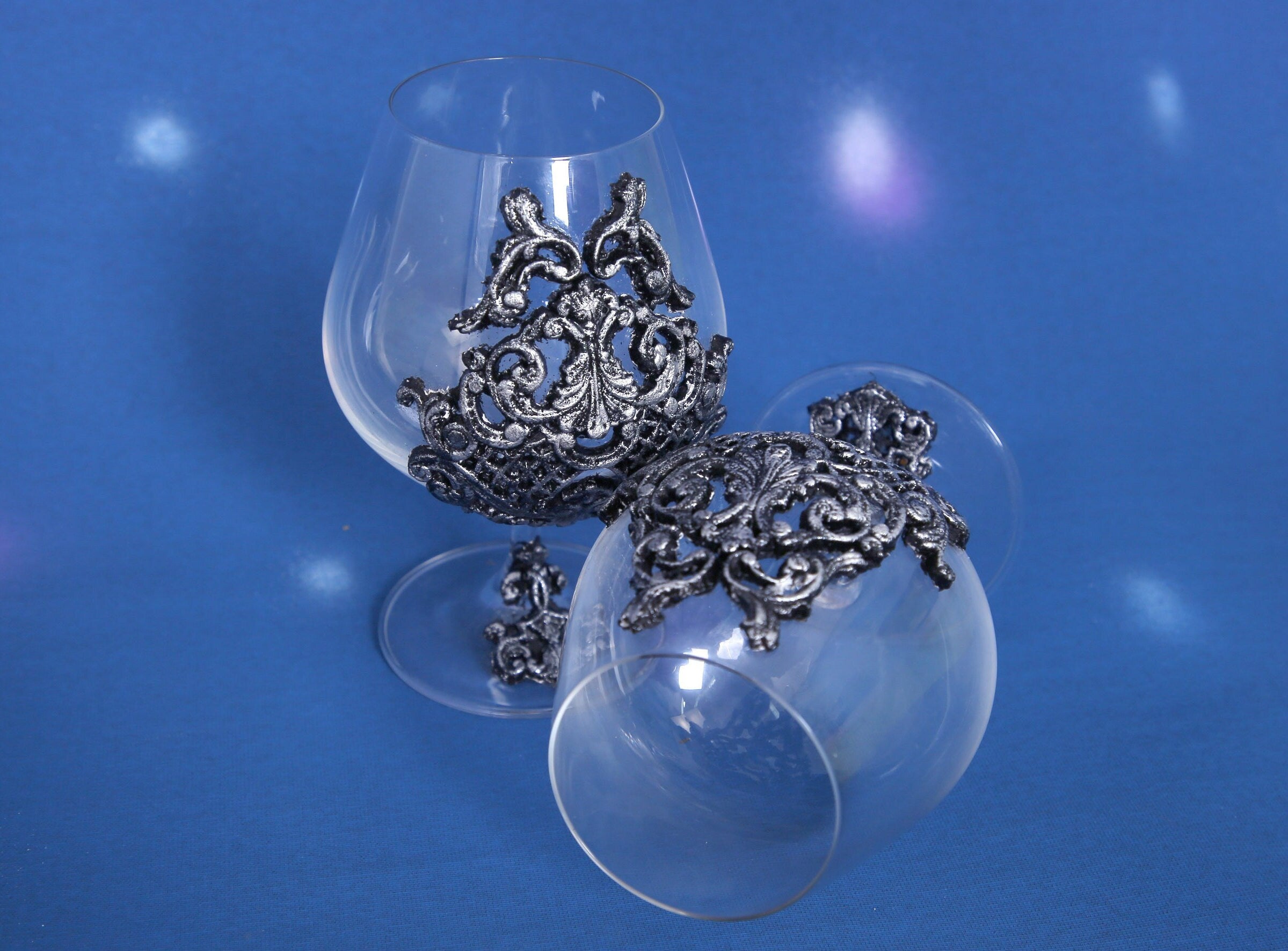 Gothic Brandy Decanter Set with Two Glasses - Black & Silver