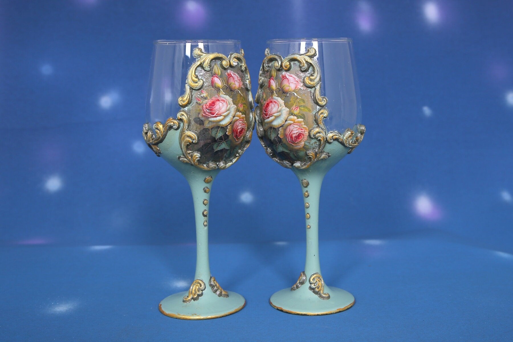 Luxury Mint Green Rose Wine Set - Handcrafted Bottle & 2 Glasses with Baroque Ornaments