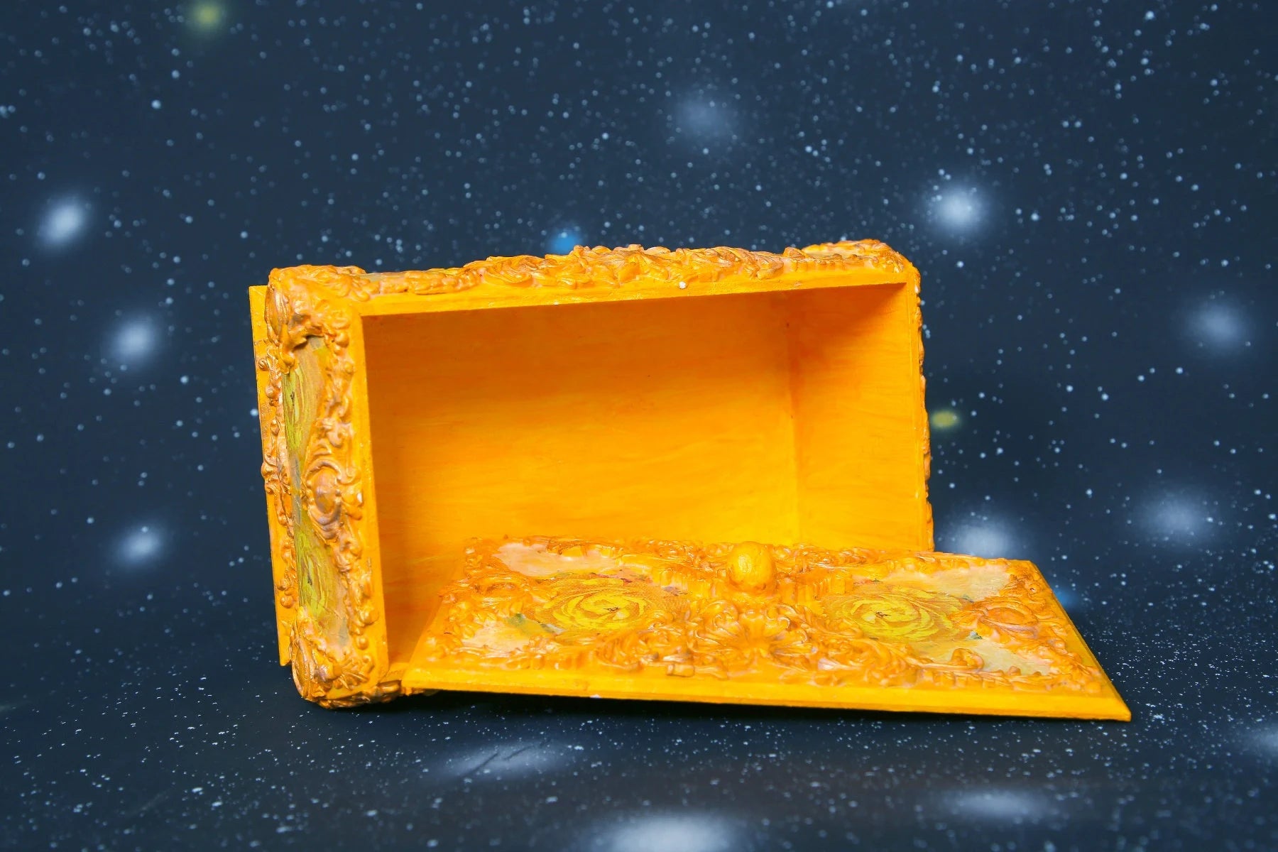 The Duke's Box - Resident Evil Village Inspired Golden Keepsake Box