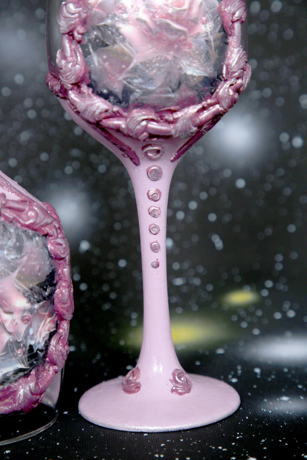 Luxury Wine Set - Romantic Roses in Pink-Purple Palette