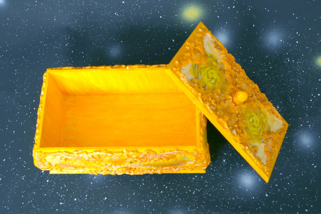The Duke's Box - Resident Evil Village Inspired Golden Keepsake Box