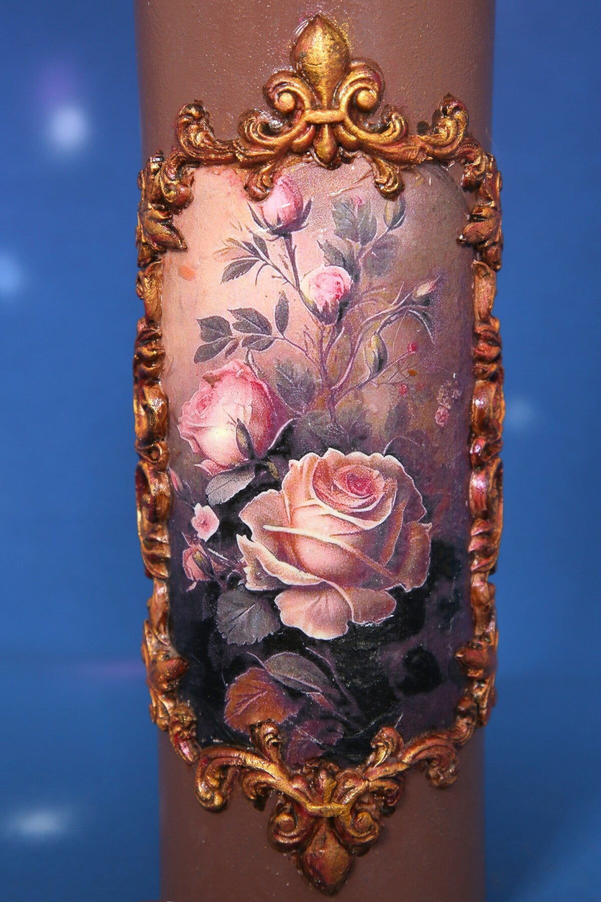 Luxury Bronze Rose Wine Set - Handcrafted 1L Bottle & 2 Glasses with Baroque Gold Ornaments
