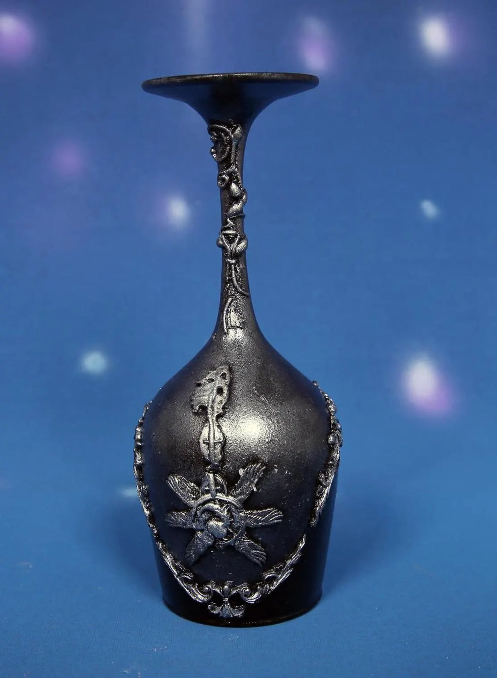 Gothic Horror Wine Glass - Handcrafted Gaming Decor with Baroque Ornaments
