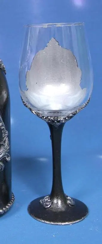 Luxury Wine Set - Black and Silver