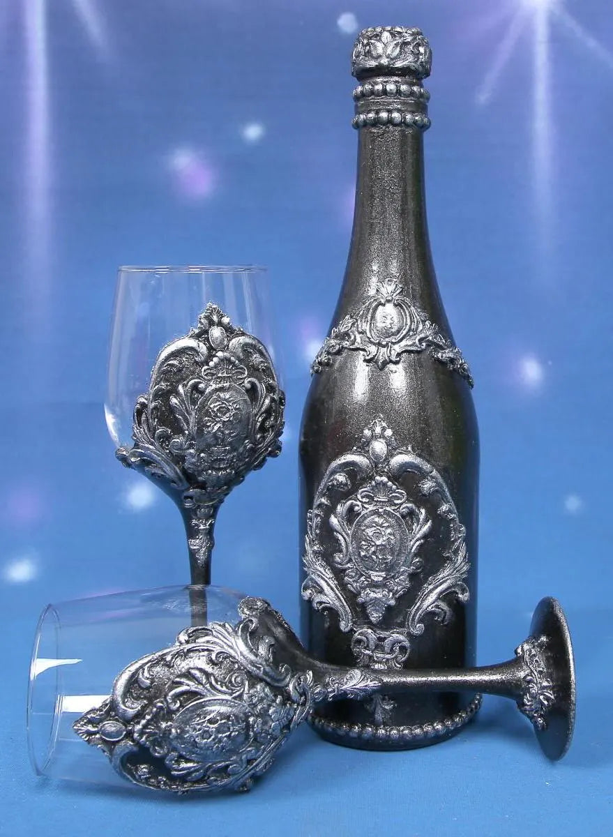 Luxury Wine Set - Black and Silver