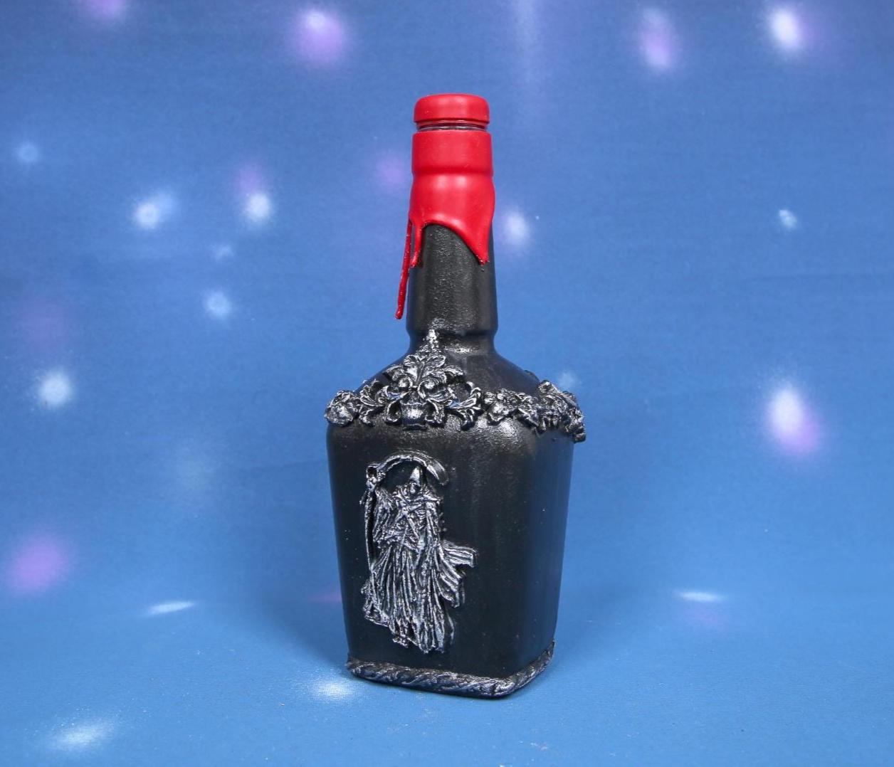 Gothic Decorated Bottle - Death & Dragon Black Silver 700ml