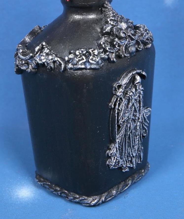 Gothic Decorated Bottle - Death & Dragon Black Silver 700ml