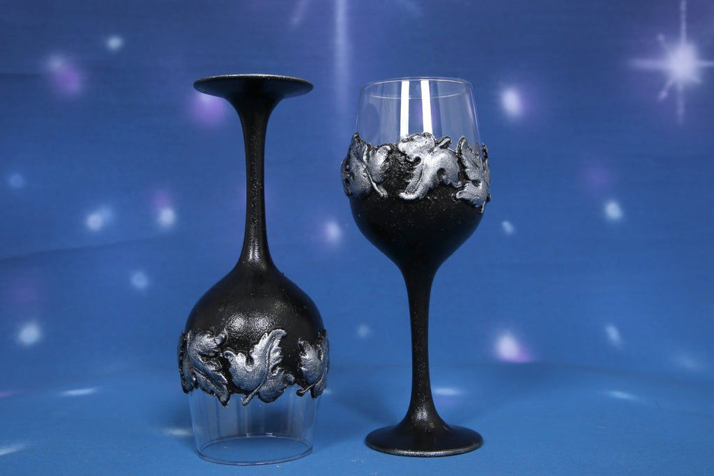 Handcrafted Gothic Wine Glasses - Set of 2 with Silver Ornaments