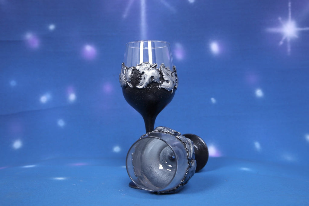 Handcrafted Gothic Wine Glasses - Set of 2 with Silver Ornaments