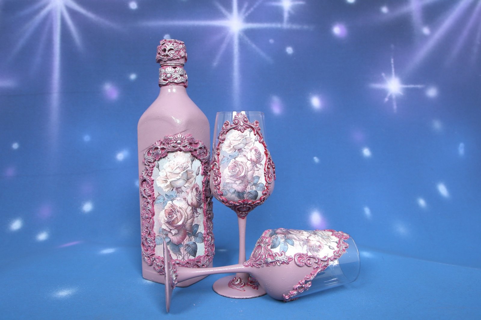 Handcrafted Rose Wine Set - Bottle & 2 Glasses with Ornate Embellishments
