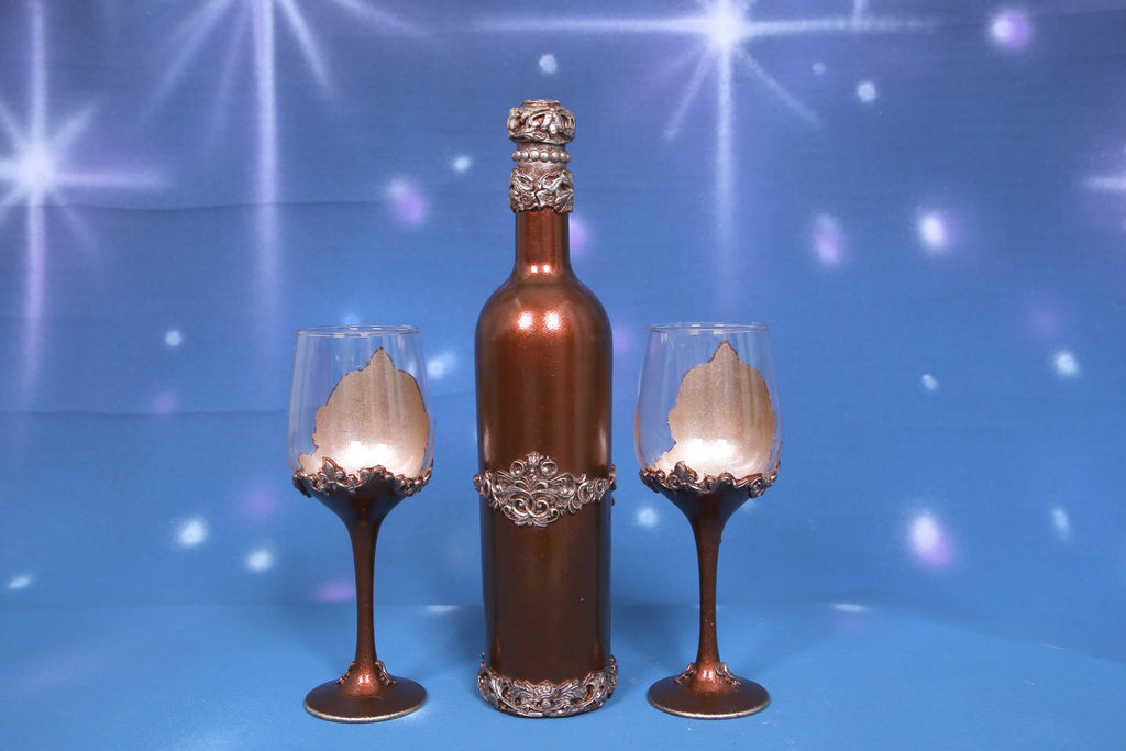 Royal Crown Wine Set - Bottle & 2 Glasses with Bronze & Silver Accents