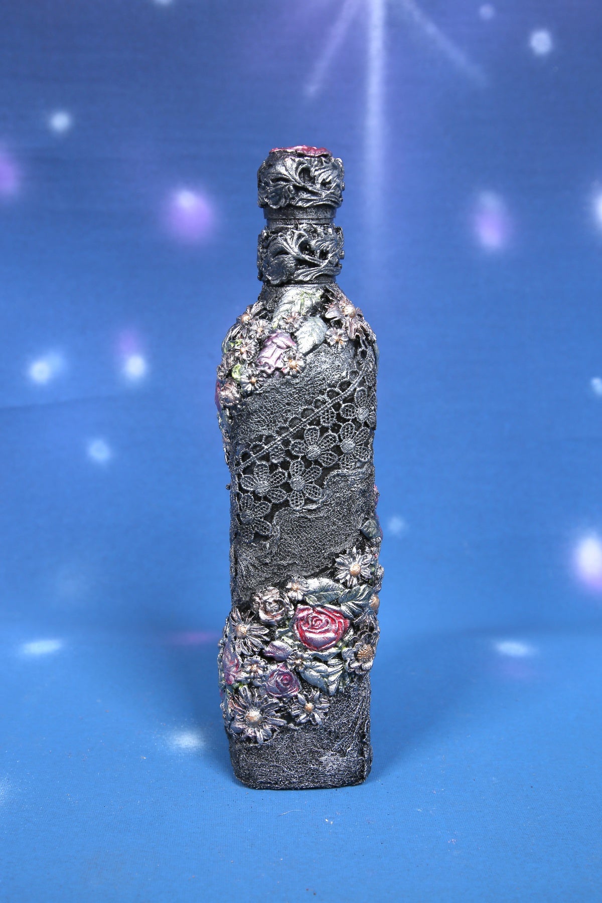 Decorated Bottle - Graphite Gray with Pink and Green Roses, 3D Baroque, 800 ml (27 oz), 29 cm (11.4 in)
