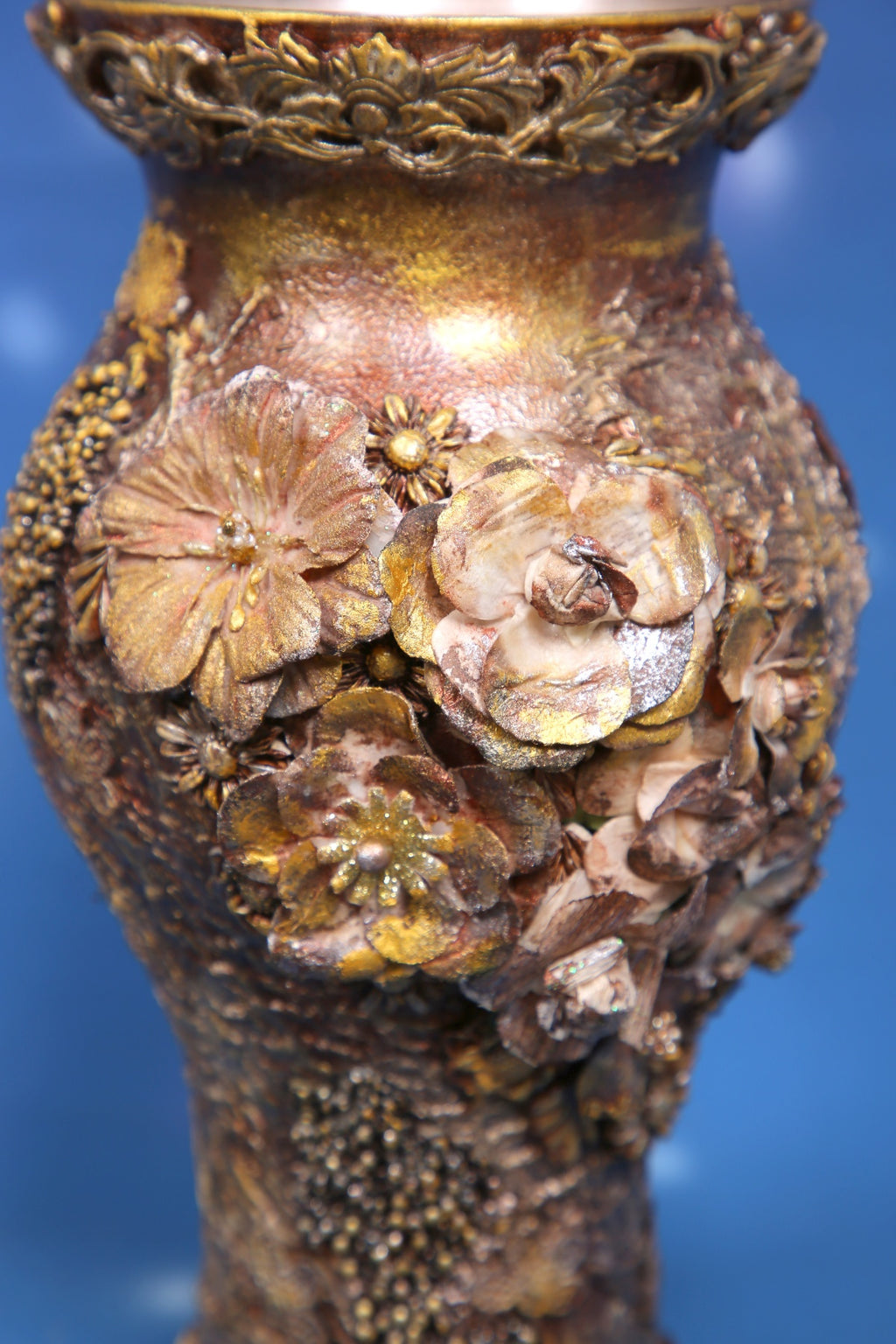 Luxury Bronze Textured Baroque Vase with 3D Floral Ornaments